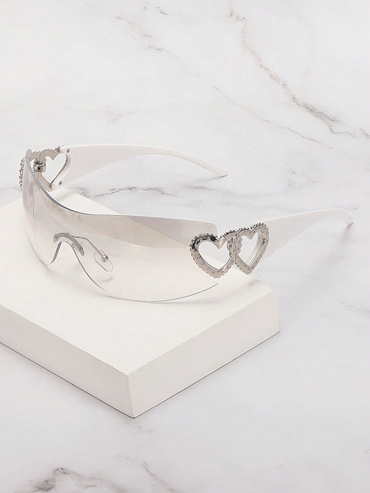 Lunette avec motif coeur sur le côté