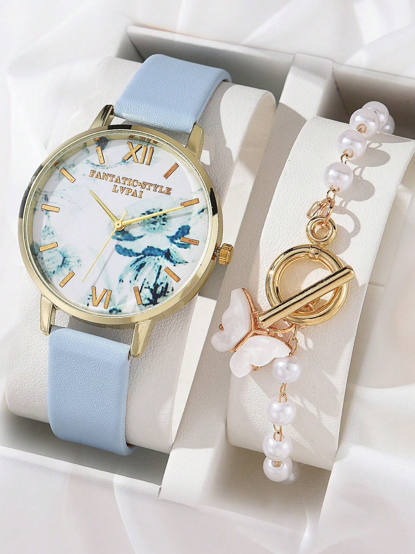 Montre et bracelet en perle papillon